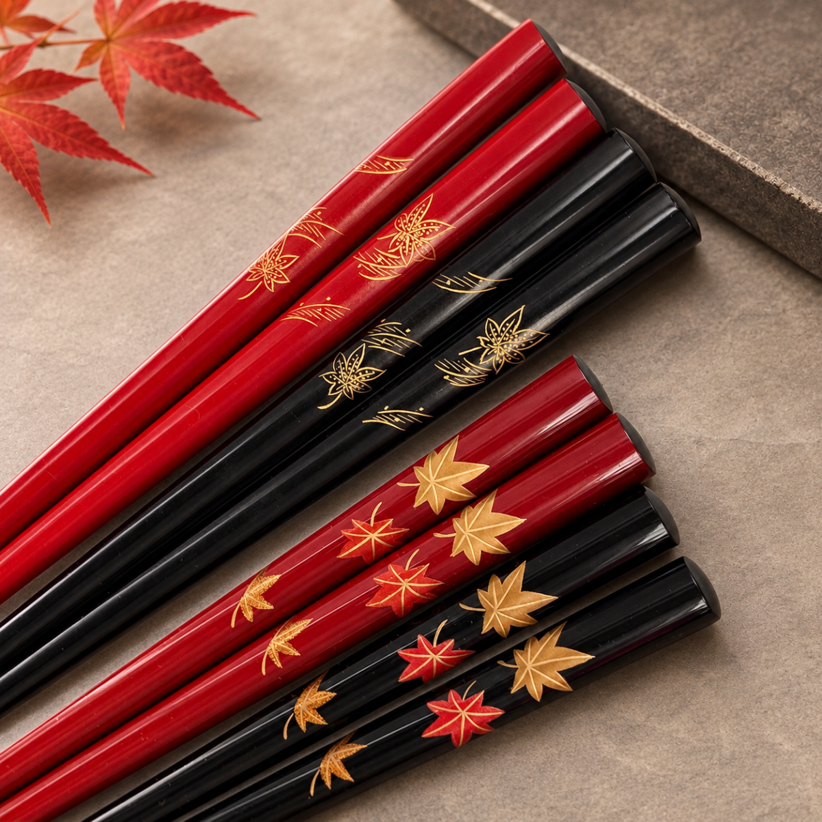 輪島塗のお箸】秋を彩る紅葉柄の沈金・蒔絵箸をご紹介｜銀座夏野 青山