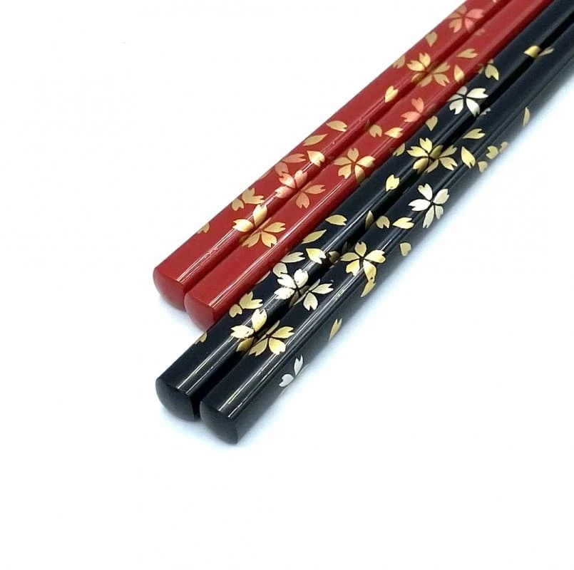 【送料無料】食洗機対応　越前漆器　桜蒔絵夫婦箸セット【桐箱入】 2枚目