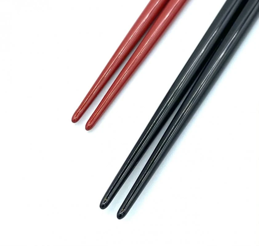 【送料無料】越前漆器　丸箸　猫　夫婦箸セット【桐箱入】 1枚目