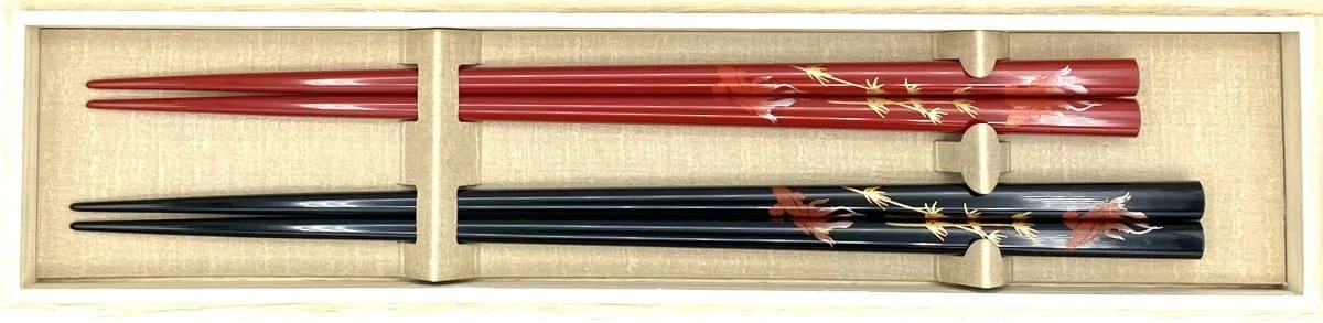 【送料無料】食洗機対応 越前漆器 丸箸 金魚 夫婦箸セット【桐箱入】