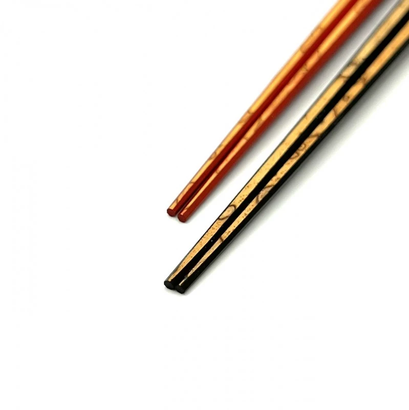 【送料無料】京銘竹　八角本塗り漆箸　紋竹　黒・朱【桐箱入】 1枚目