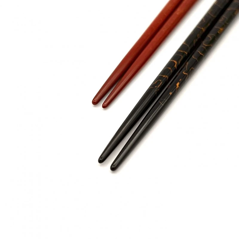 【送料無料】津軽塗箸　金塗込　黒・朱　夫婦箸セット【桐箱入】 1枚目