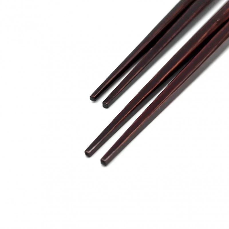 【送料無料】飛騨春慶塗八角先角箸　紅　夫婦箸セット【桐箱入】 1枚目