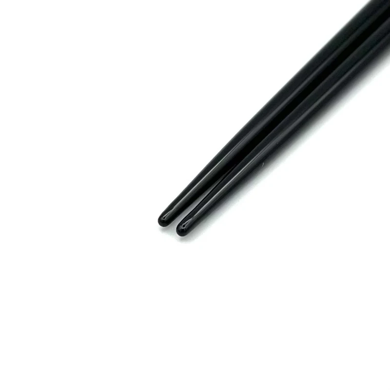 輪島塗　蒔絵箸　梨地雲に鶴（黒） 1枚目