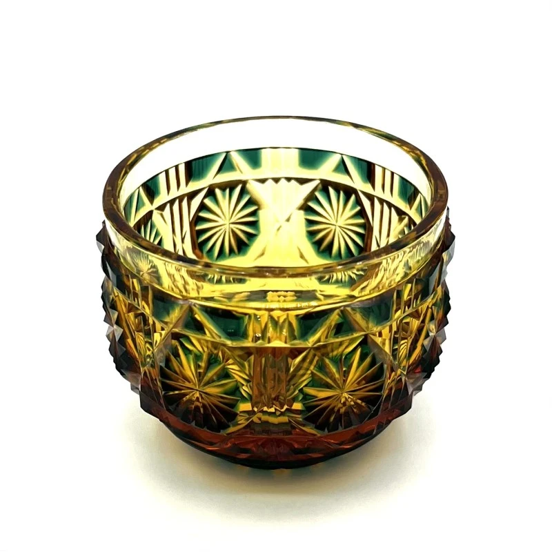 薩摩切子 猪口籠目(グリーンアンバー)