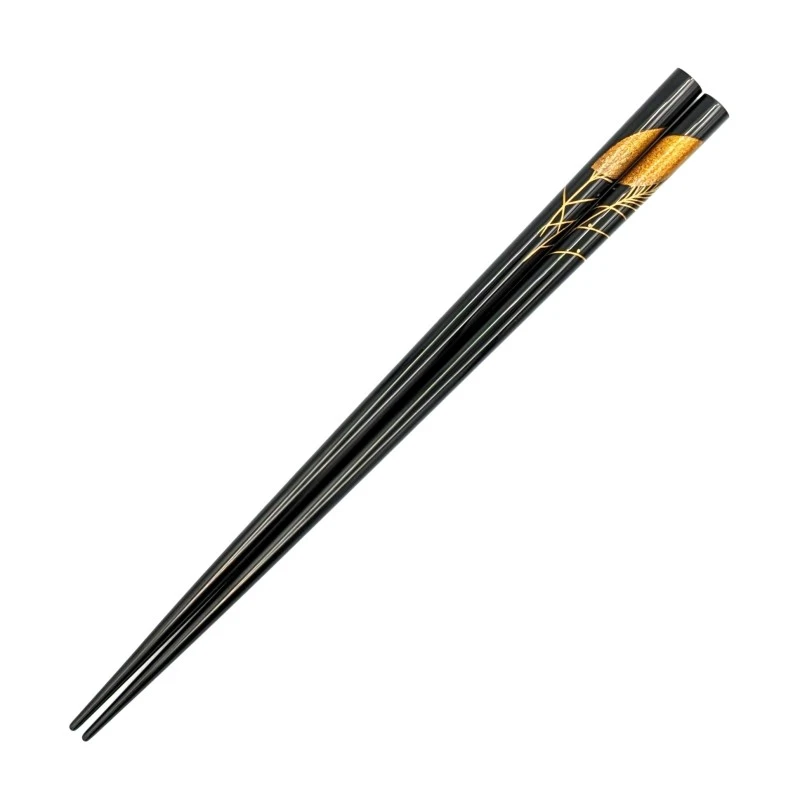 輪島塗　蒔絵箸　秋にすすき(黒) 3枚目