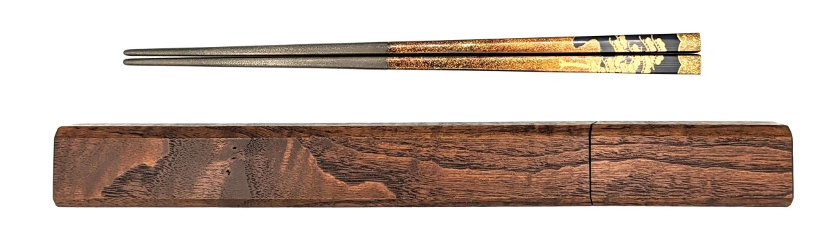 【送料無料】輪島塗 梨地に松蒔絵先銀塗箸 箸箱揃え