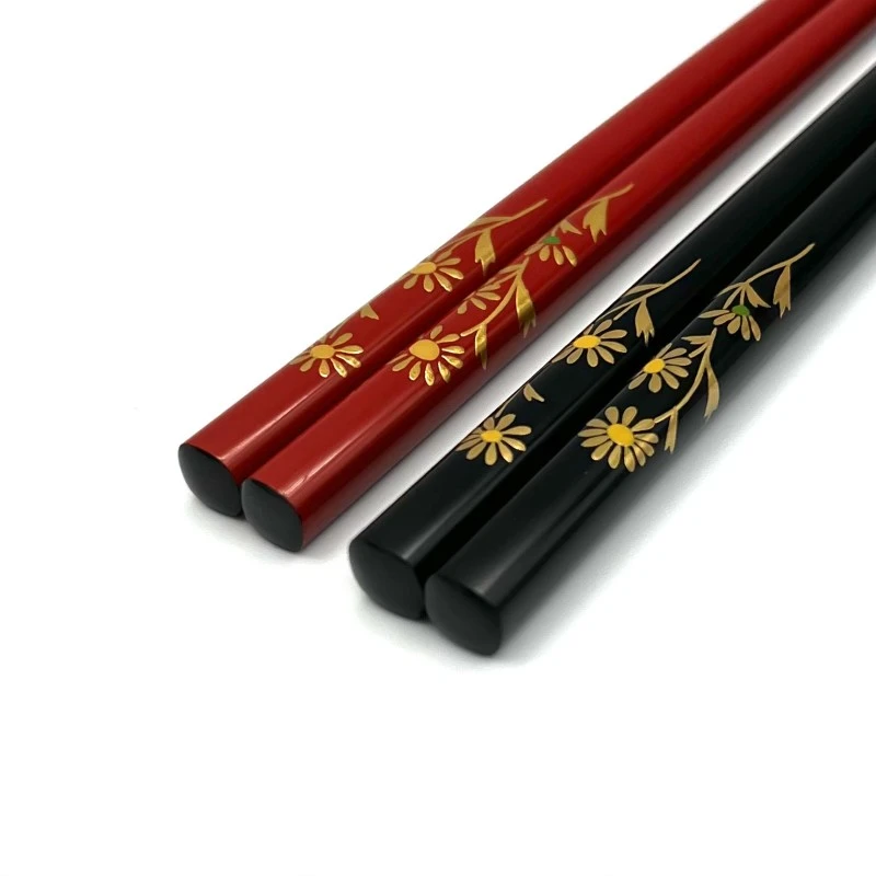 【送料無料】輪島塗　蒔絵箸　菊　夫婦箸セット【桐箱入】 2枚目
