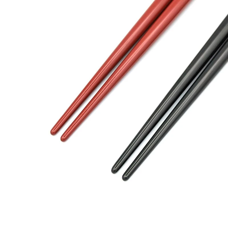 【送料無料】琉球漆器箸 ぶどう唐草　夫婦箸セット【桐箱入】 1枚目