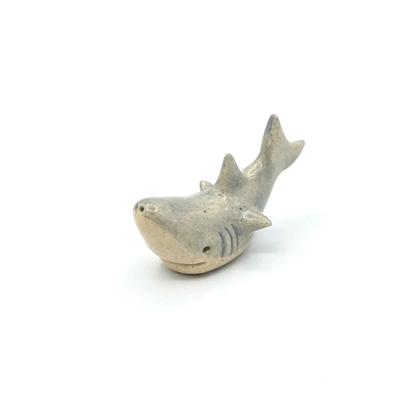 箸置　海の生き物　ホオジロザメ 1枚目