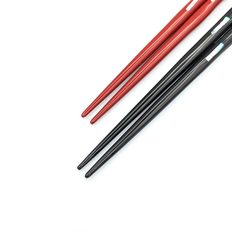 【送料無料】本塗り若狭塗　黒・赤蜜　夫婦箸セット【桐箱入】 1枚目