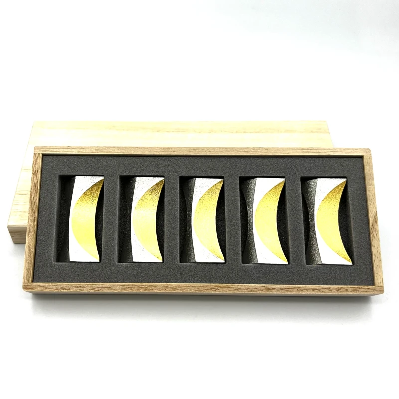 錫箸置　-月-　金箔　5ヶ入 3枚目