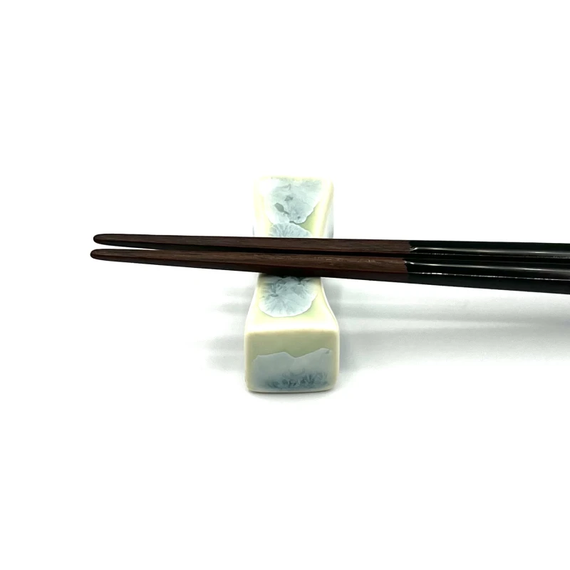 京焼　箸置　枕形　花結晶(緑) 2枚目