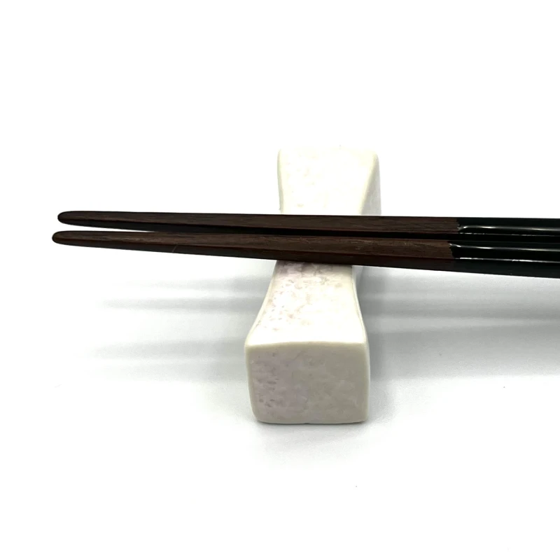 京焼　箸置　枕形　花結晶(ピンク) 2枚目