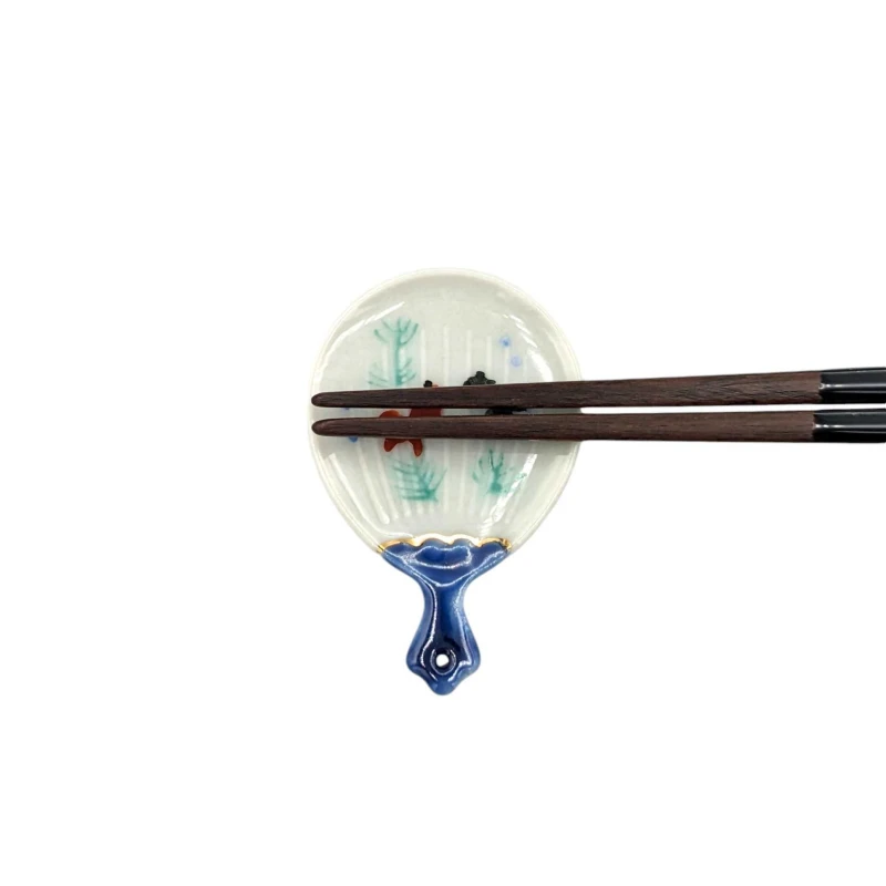 京焼　箸置　うちわ金魚(青) 2枚目
