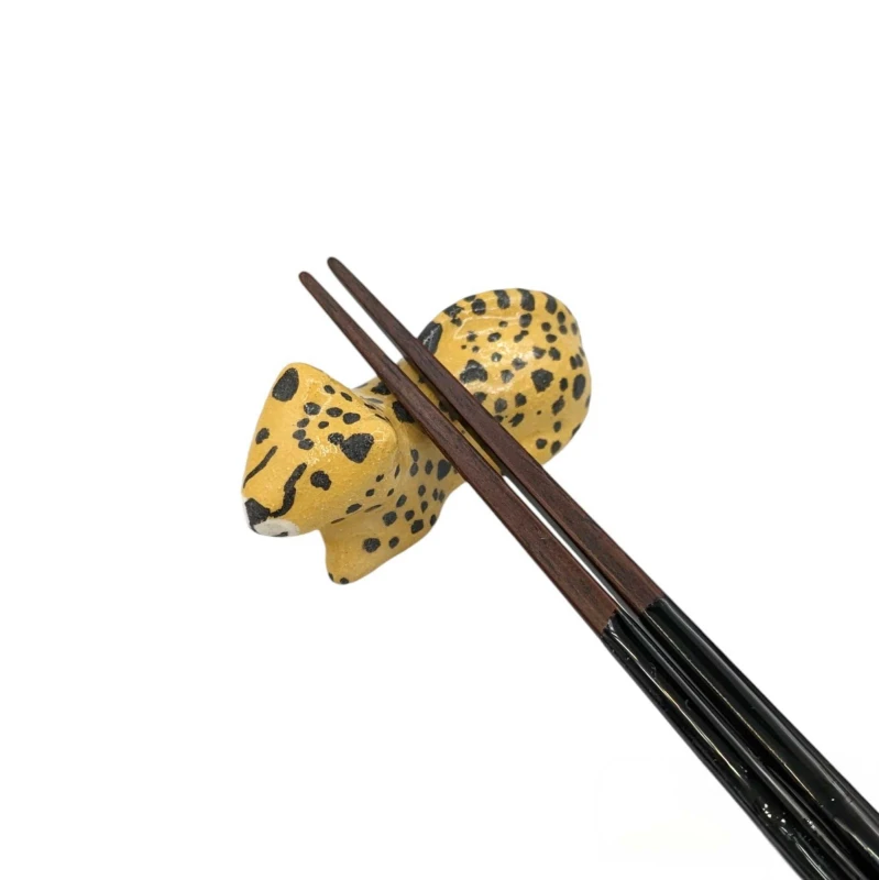 京焼　箸置　チーター 2枚目