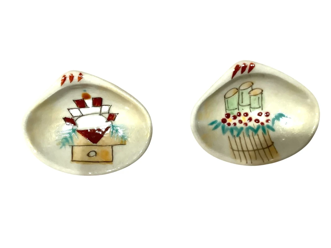 京焼　ペア箸置　門松と鏡餅貝形