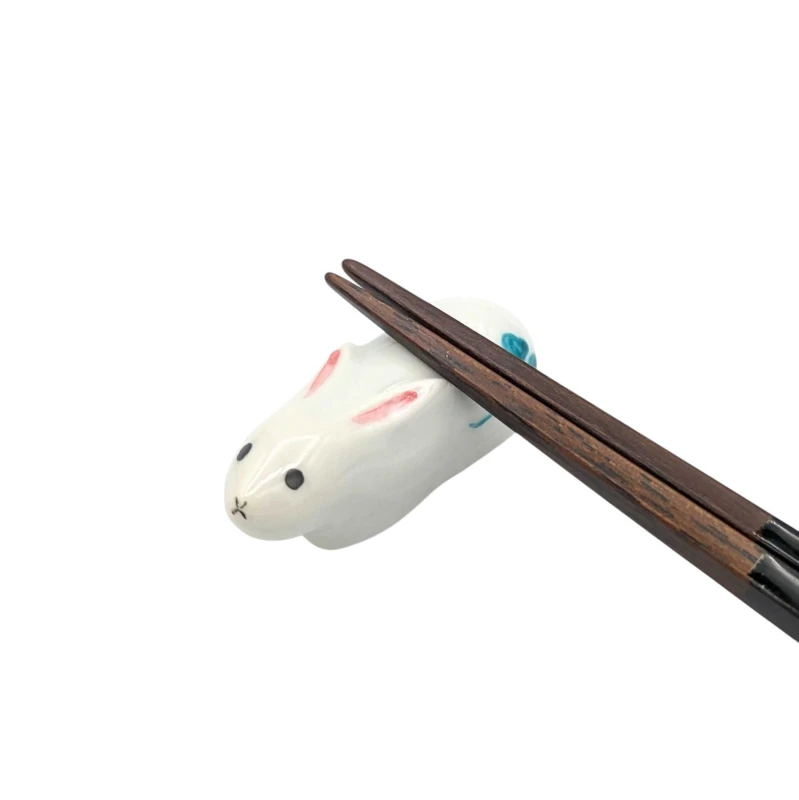 京焼　箸置　福うさぎ(クローバー) 3枚目