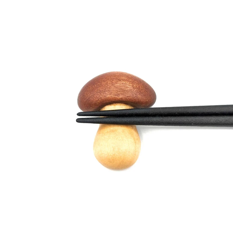 箸置　きのこ　赤木＋白木 3枚目