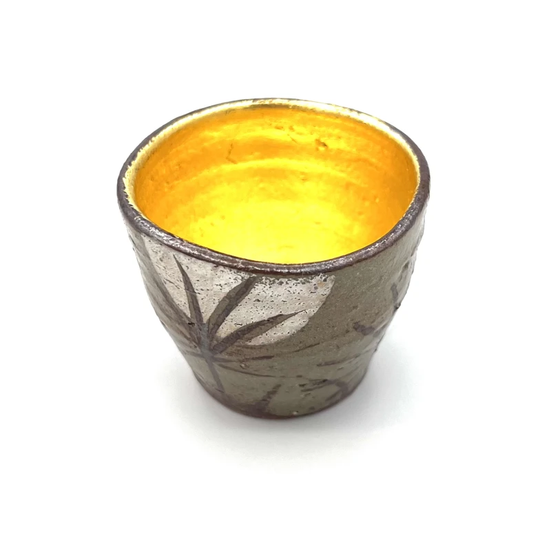 ぐい呑　金箔秋月