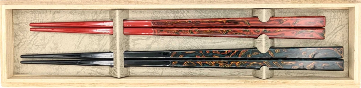 【送料無料】木曽塗箸　流紋堆朱　夫婦箸セット【桐箱入】