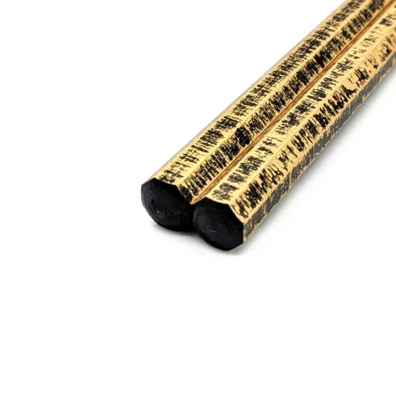 越前漆器　食洗対応　八角先角　黒スリ金絣 2枚目