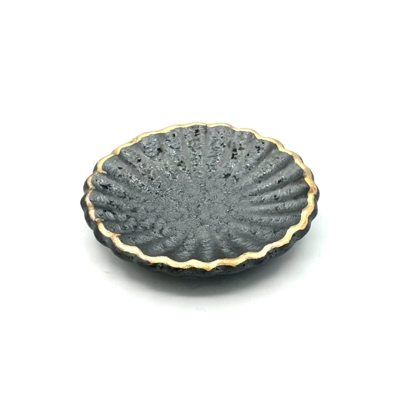 有田焼　菊豆豆皿　箸置　晶渕金