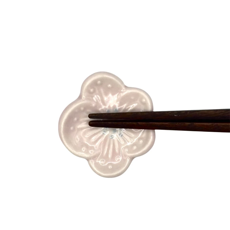 京焼　箸置　梅の花 3枚目