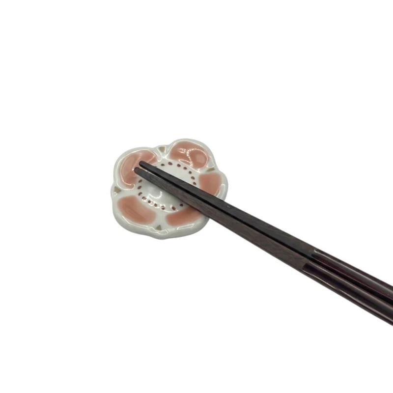 京焼　箸置　五色梅（ピンク） 2枚目