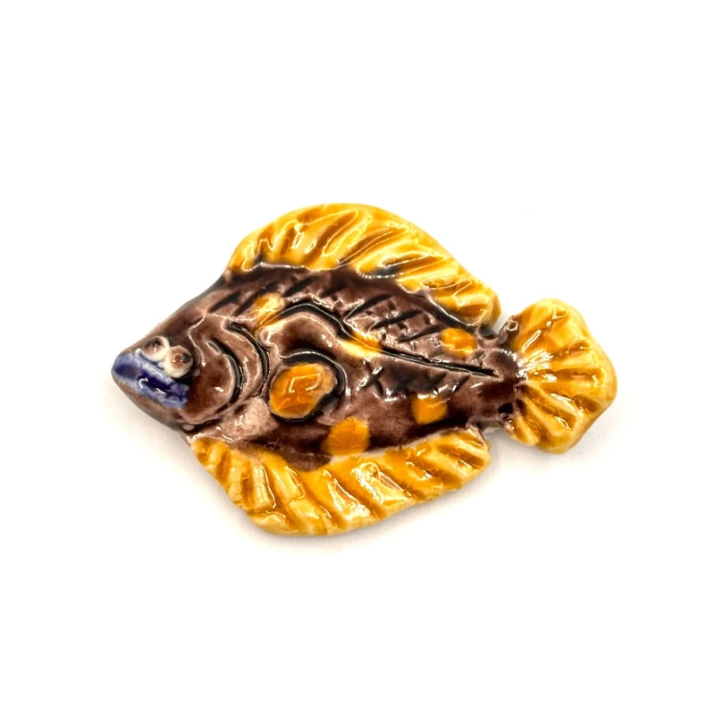 九谷焼　ミニ箸置　カレイ