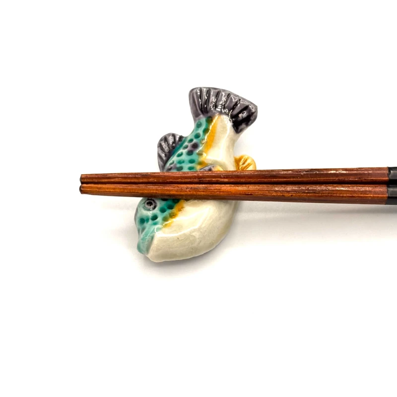 九谷焼　ミニ箸置　フグ 2枚目