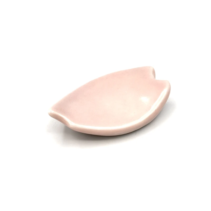 京焼 ピンク桜 花びら形 2枚目