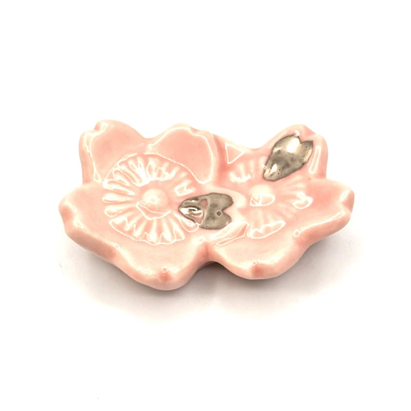 京焼　箸置　二輪桜プラチナ